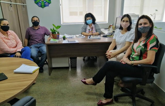 Parceria entre Seduc e município de Guarantã do Norte garante entrega de apostilas e alimentos em aldeias indígenas