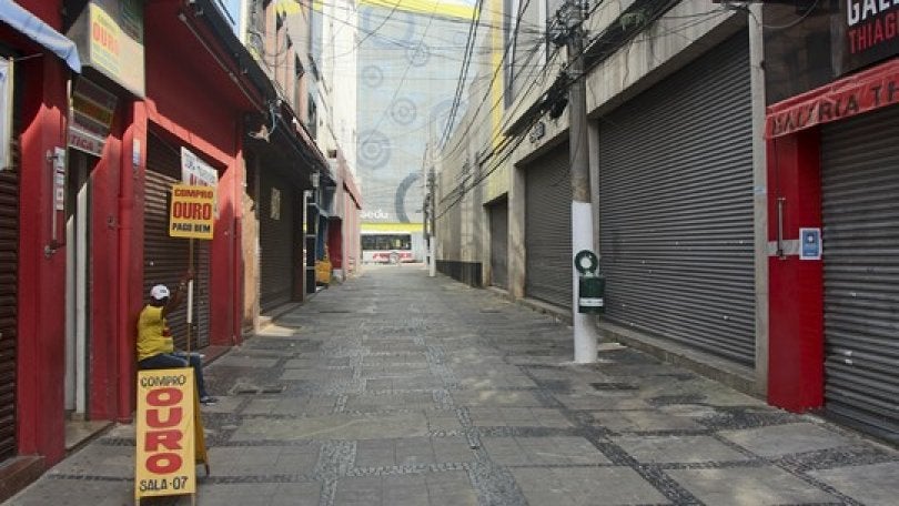 MT confirma “superferiado” e lockdown de 10 dias; PM fará operação de guerra para evitar aglomeração