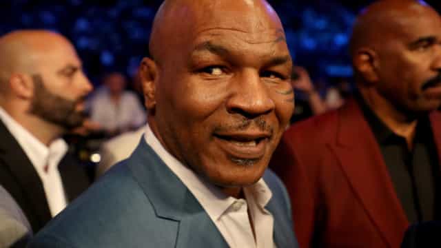 Tyson acredita na chance de Saul Canelo ganhar título mundial dos pesos pesados