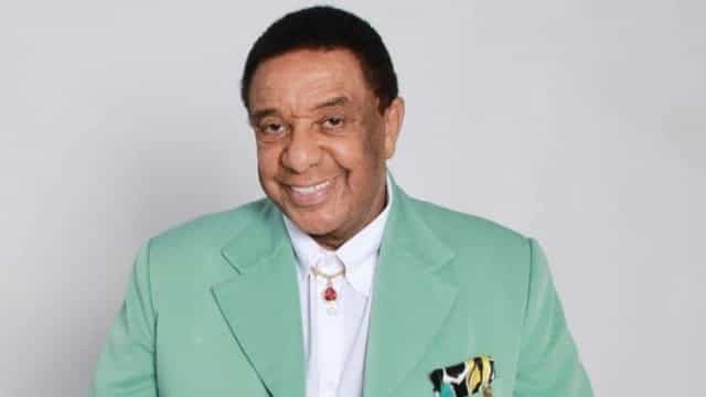 Com Covid-19, Agnaldo Timóteo segue na UTI e tem quadro considerado grave