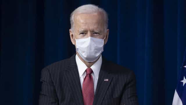 Senado dos EUA aprova pacote fiscal de US$ 1,9 trilhão, que voltará à Câmara