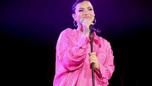 Demi Lovato revela recaída e que achou alívio na maconha