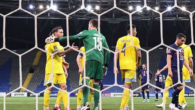 França derrota Cazaquistão fora e conquista 1ª vitória nas Eliminatórias