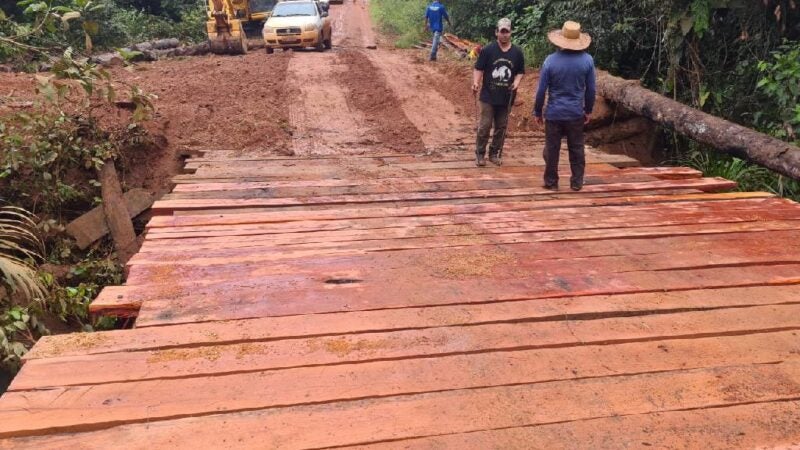 Sema doa madeira apreendida para construção de pontes em Itanhangá