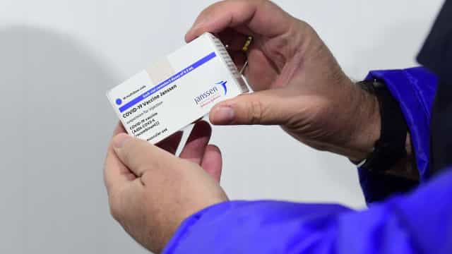Uma morte e uma pessoa em estado crítico nos EUA após vacina da J&J