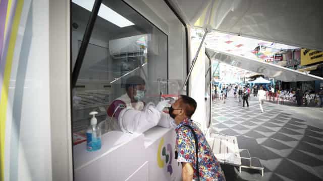 Casos de infecção no mundo (já) superam os 143 milhões