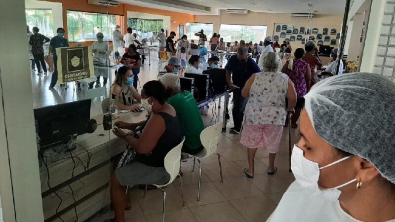 Polícia Civil instaura investigação para apurar condições de atendimento durante vacinação em Cuiabá