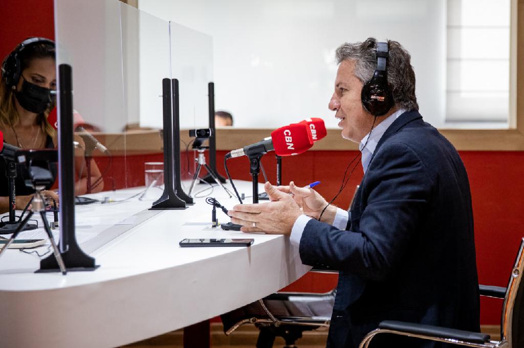 Governador: “Não vamos descansar; já abrimos 585 UTIs, estamos abrindo mais, porém precisamos que cada um faça a sua parte”