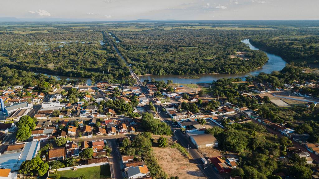 Barra do Bugres comemora 77 anos com ações do Governo do Estado em infraestrutura e agricultura familiar
