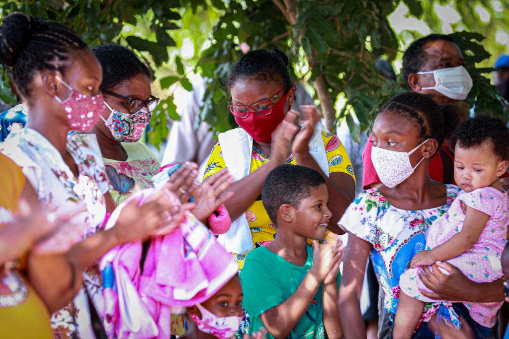 Governo de Mato Grosso entrega cestas básicas para comunidades quilombolas