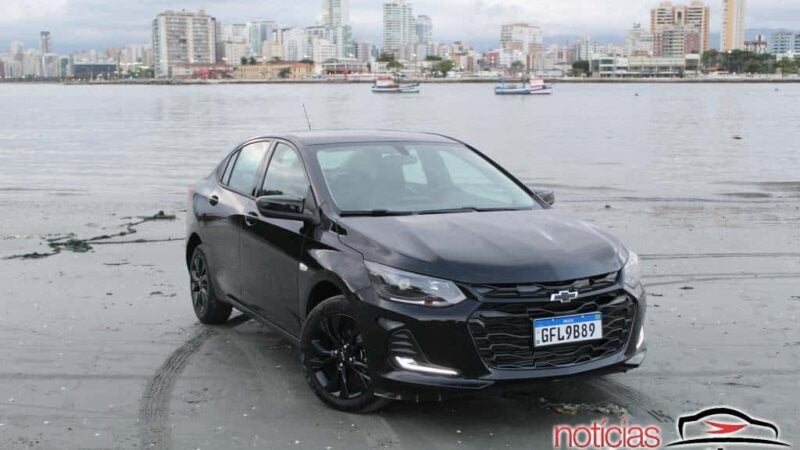 Onix e Onix Plus mudam para 2022 com aumento de preços