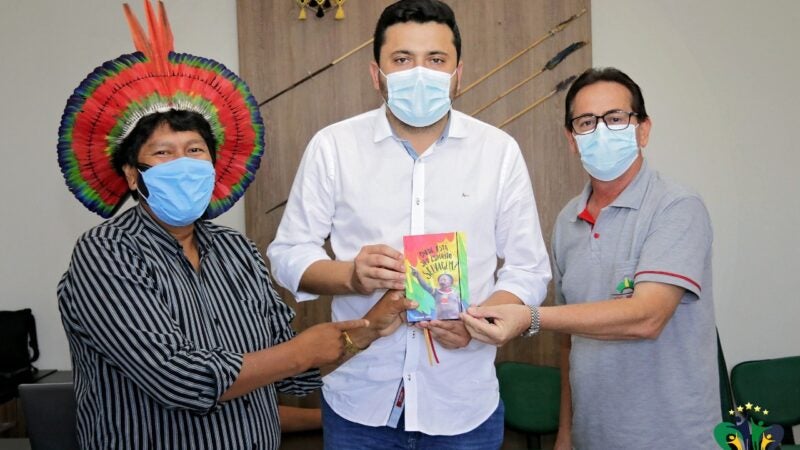 Dia do Índio: prefeito de Colíder visita distrito indígena e destaca importância para o município