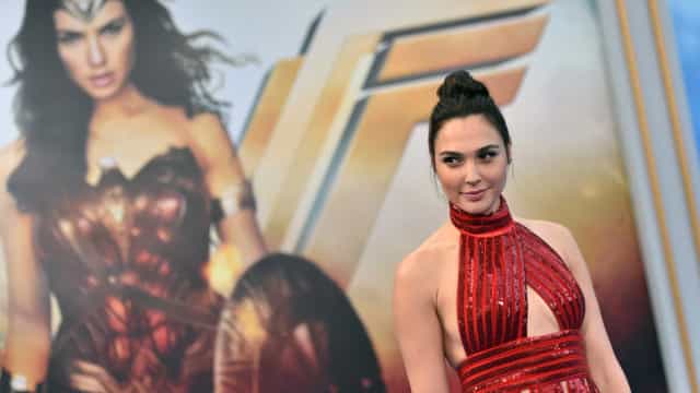 Gal Gadot diz ter se inspirado na princesa Diana para viver Mulher-Maravilha