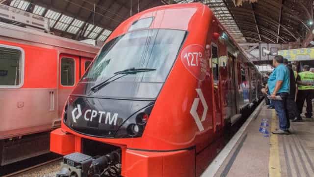 SP anuncia vacinação de trabalhadores do Metrô e da CPTM