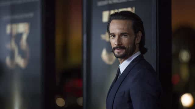 Rodrigo Santoro será Fernão Magalhães em série com ator de ‘La Casa de Papel’