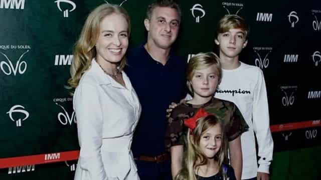 Angélica diz andar de transporte público no exterior para dar vida normal aos filhos