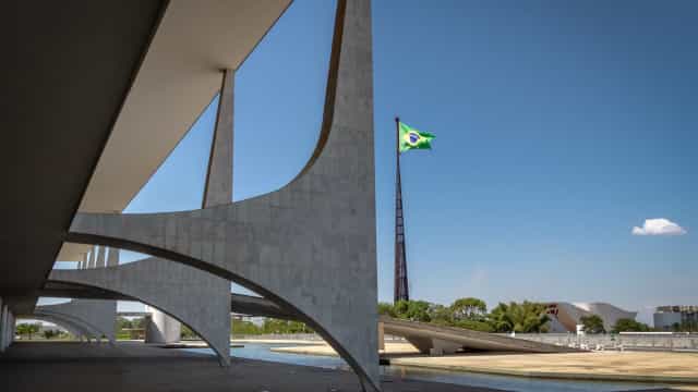 Quase 16% dos servidores da Presidência da República já contraíram covid-19