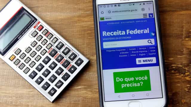 Pouco mais de um terço dos contribuintes enviou declaração do IR