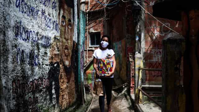 Duas semanas após feriados, casos e mortes crescem no RJ