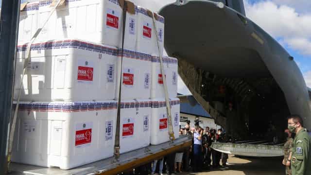 1,5 milhão de doses da Coronavac é entregue pelo Butantan ao governo