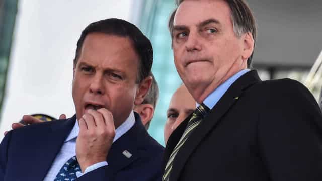 Doria pede ‘calma’ a Bolsonaro e diz que vai vaciná-lo com a antirrábica do Butantan