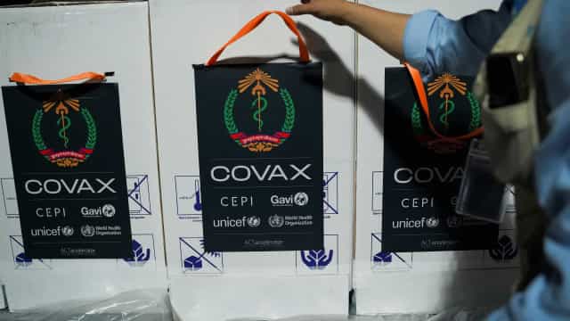 Covid-19: Brasil terá, em maio, 4 milhões de doses da Covax Facility