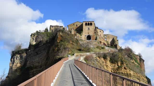 Cidade que Morre, na Itália, tenta obter título de Patrimônio Mundial