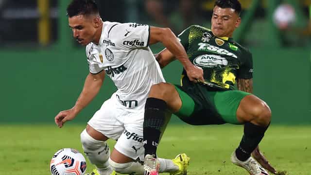Scarpa decide e Palmeiras vence Defensa y Justicia pela Recopa Sul-Americana