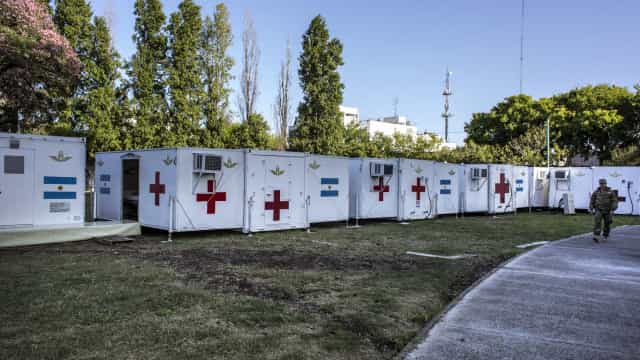Argentina recebe doação de 3 hospitais de campanha dos EUA para enfrentar pandemia
