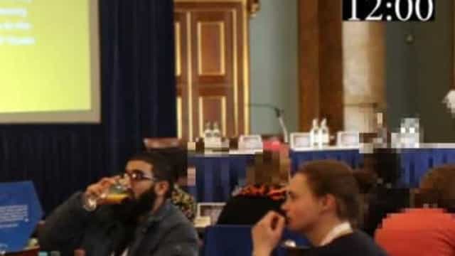 Novo vídeo de ataque em Londres mostra terrorista sentado junto a vítima