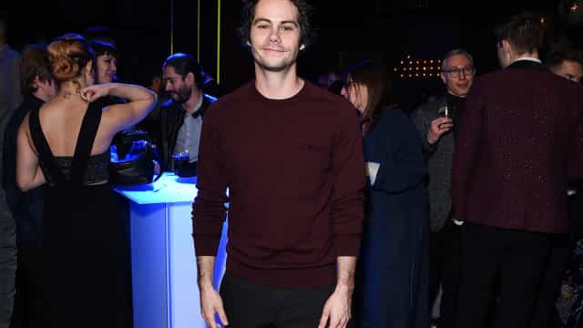 Dylan O’Brien luta contra insetos gigantes em comédia pós-apocalíptica