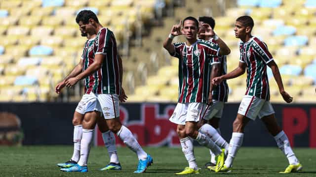 Fluminense deslancha no 2º tempo, goleia Madureira e pega Portuguesa na semifinal