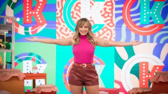 Rafa Kalimann estreia talk show e diz que sonho de ser atriz não acabou