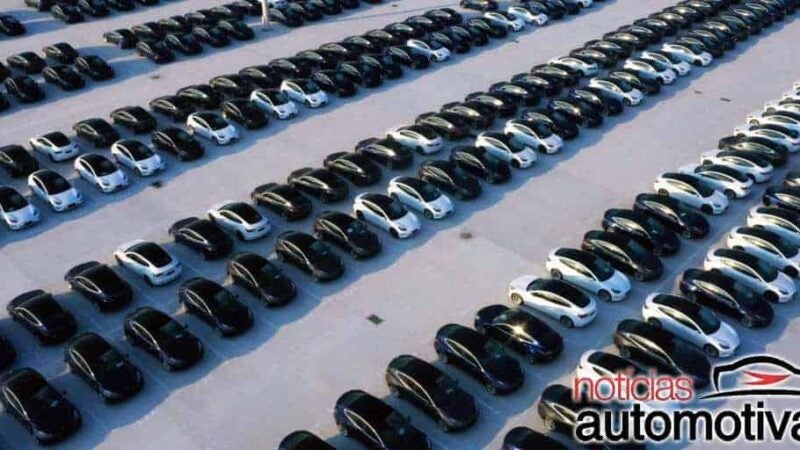 Mundo terá 145 mi de carros elétricos em 2030, diz agência