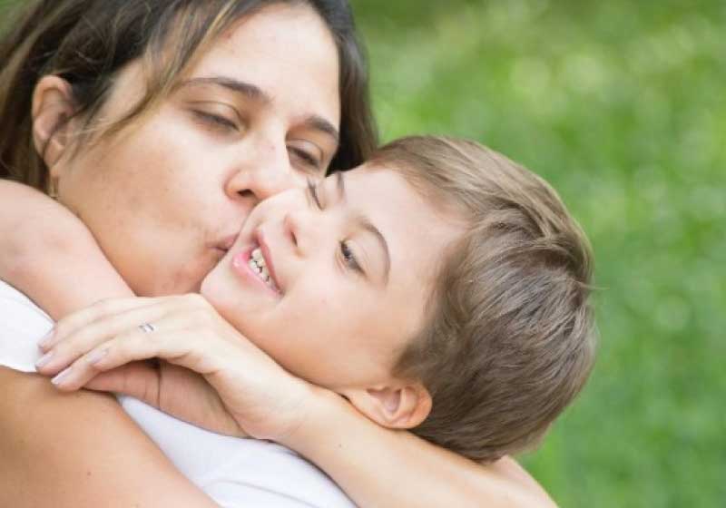 Mãe cria ONG que promove a inclusão de jovens com Síndrome de Down