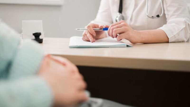 Coloproctologista do MT Saúde ressalta importância do diagnóstico precoce das Doenças Inflamatórias Intestinais