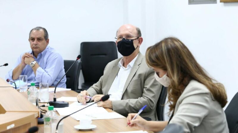 Secretários participam de debate sobre política florestal de MT com deputados