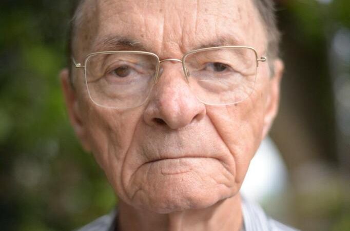 Chefe da Casa Civil lamenta falecimento de pioneiro do jornalismo no Araguaia