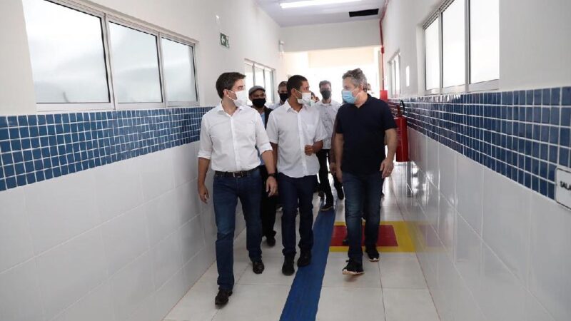 Diretor: “Esperamos por 20 anos e estamos orgulhosos da nova Escola Bento Muniz entregue pelo Governo”