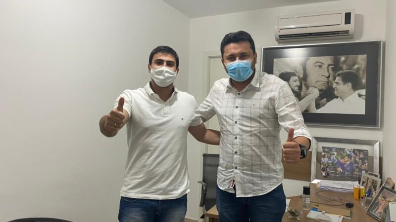 PREFEITO MANINHO VIABILIZA RECURSOS DE R$600 MIL EM ARTICULAÇÃO COM DEPUTADO EMANUELZINHO