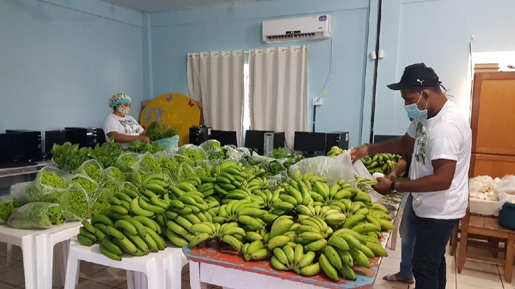Agricultores de Diamantino articulam entrega de mais de 12 toneladas de alimentos para famílias e entidades carentes