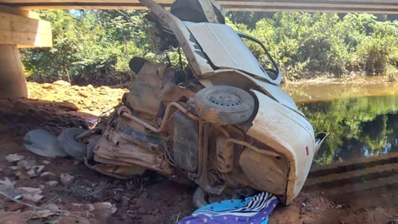 Jovem é encontrada morta após carro cair de ponte entre Guarantã do Norte e Novo Mundo