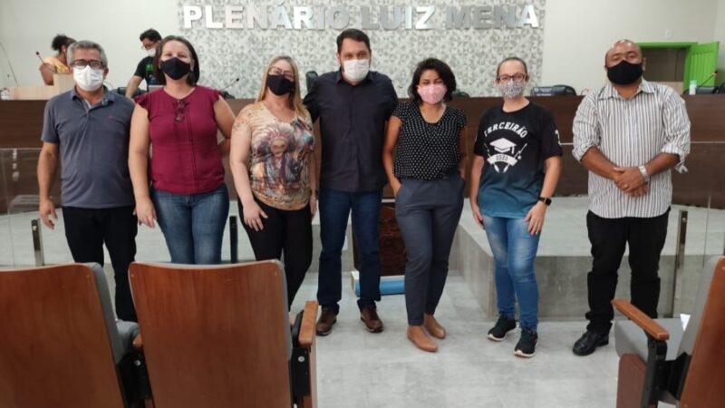 Poderes Legislativo e Executivo de Guarantã do Norte se reuniram com diretores das escolas Estaduais