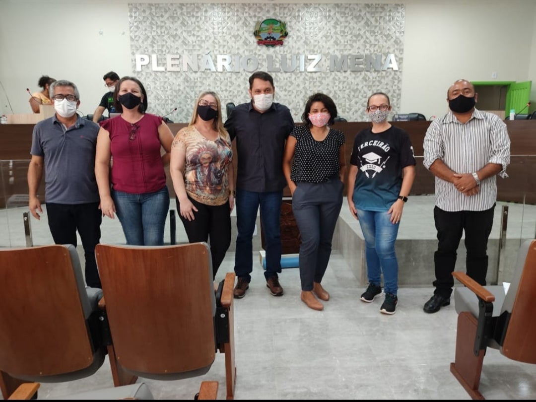 Poderes Legislativo e Executivo de Guarantã do Norte se reuniram com diretores das escolas Estaduais