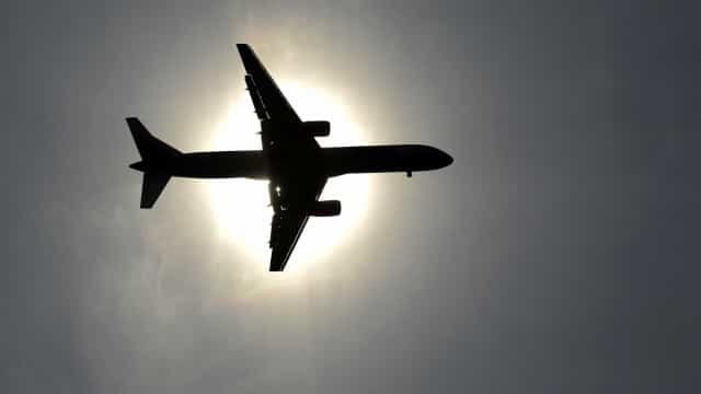 Voos da Belarus serão banidos da União Europeia em reação a avião desviado