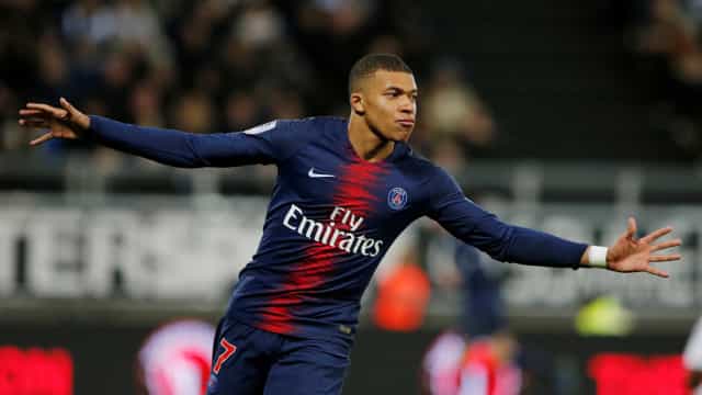 Quatro suspeitos por roubo à casa de Marquinhos, do PSG, são presos em Paris