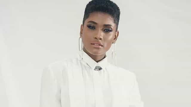 Erika Januza ganha processo contra mulher que cobrava R$ 100 mil por dano moral