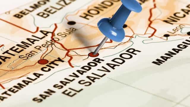 Com maioria governista, novo Congresso de El Salvador remove juízes da Suprema Corte