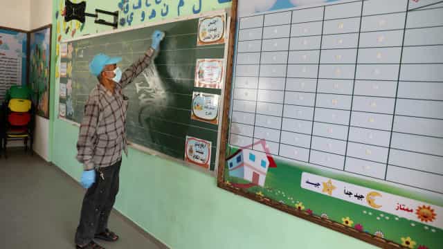 SP registra 5,6 mil casos de covid nas escolas e 39 mortes