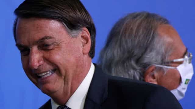 Canetada da Economia permite que Bolsonaro estoure teto salarial